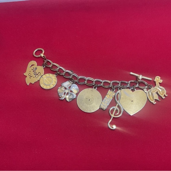 Vintage 1980s Gold-Tone Charm Bracelet – Poodle, Record, Rotary Phone, Clover - Picture 7 of 9